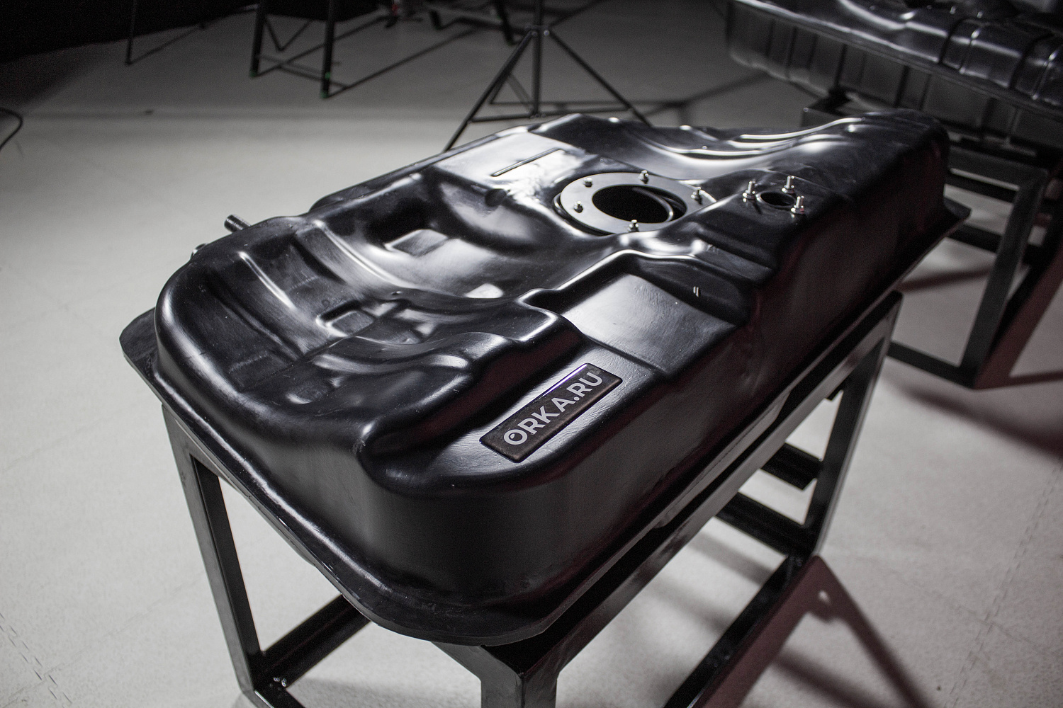 Пластиковый топливный бак Chevrolet Lacetti, 2004-2013 г.в. (BP) -  60 л. Пластиковый топливный бак Chevrolet Lacetti, 2004-2013 г.в. (BP) -  60 л.